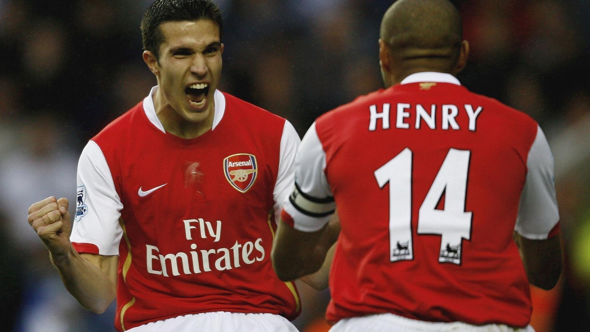 铁锤帮冬窗谋变局，密使奔赴亚平宁，闪电边锋劳里恩特成关键猎物